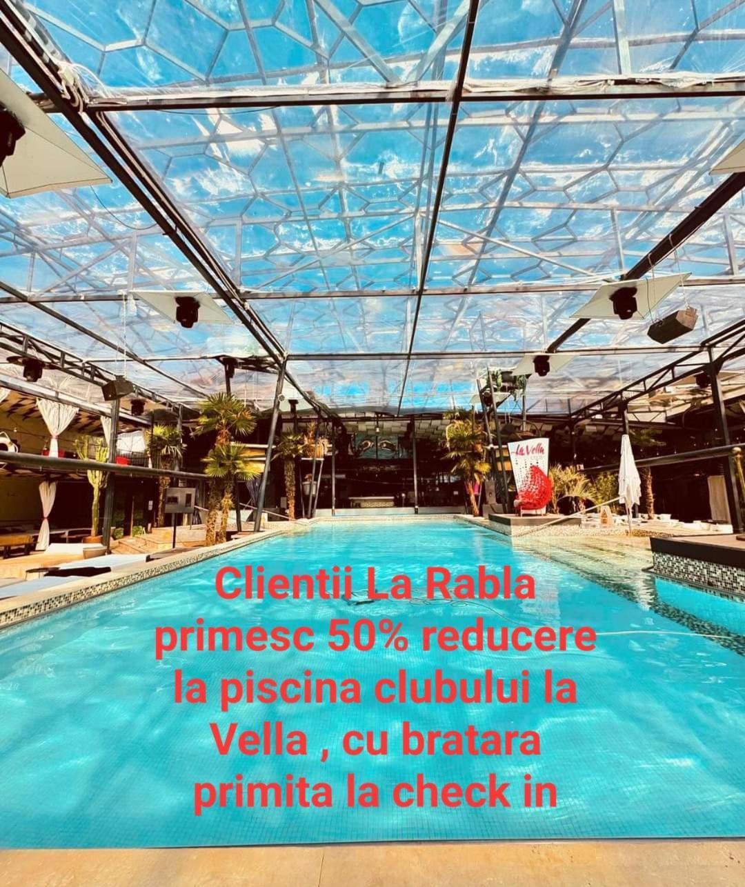 La Rabla Hotel Дубова Екстериор снимка