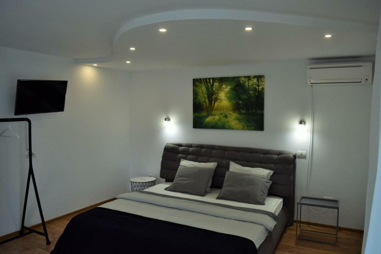 La Rabla Hotel Дубова Екстериор снимка