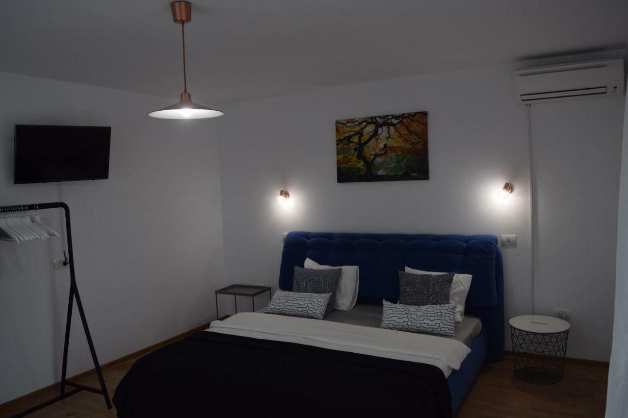 La Rabla Hotel Дубова Екстериор снимка