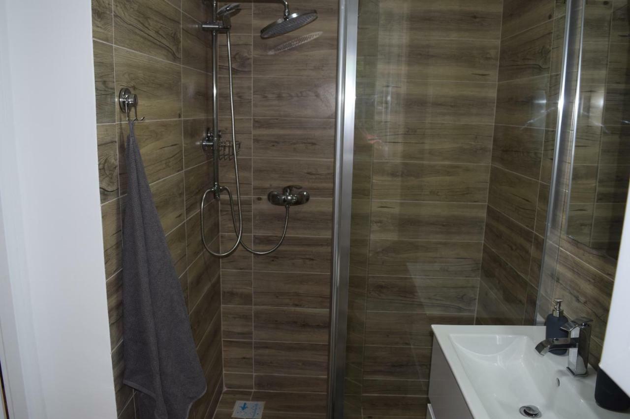 La Rabla Hotel Дубова Екстериор снимка