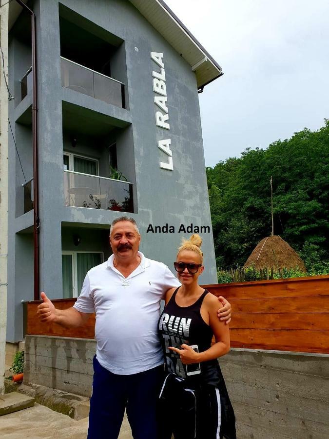 La Rabla Hotel Дубова Екстериор снимка
