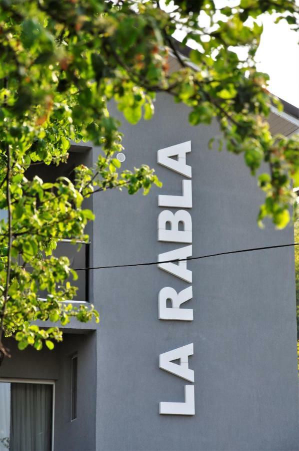 La Rabla Hotel Дубова Екстериор снимка