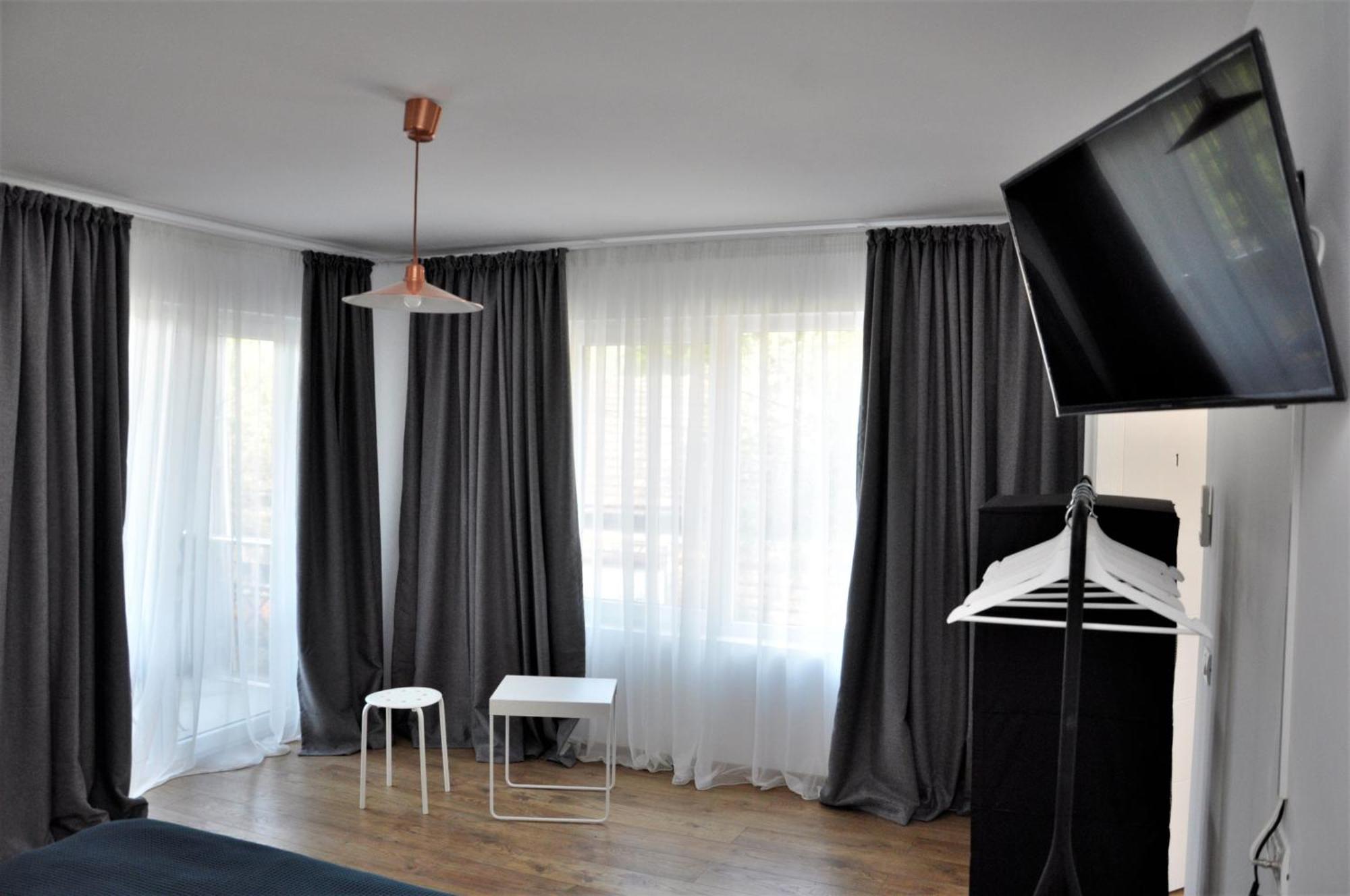 La Rabla Hotel Дубова Екстериор снимка